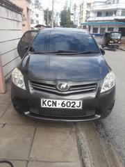 2010 Toyota Auris in Gray: Sleek Pre-owned Compact Sedan for Sale for sale
