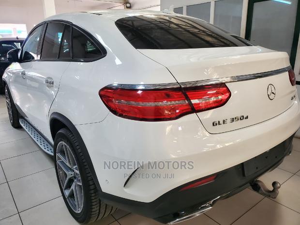 Off-White 2017 Mercedes-Benz GLE-Class: High-End SUV