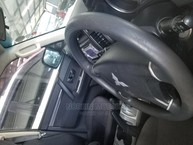 2015 Mitsubishi Pajero V80 3.2 DI-D - Black