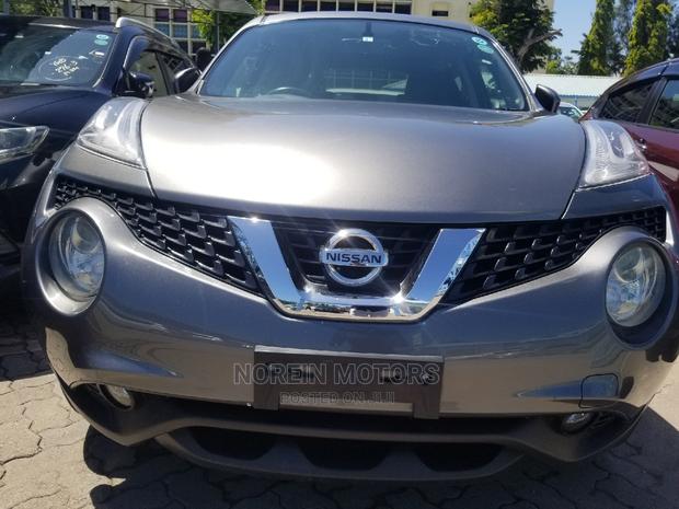 Pre-Owned 2015 Nissan Juke Gray - Excellent Value