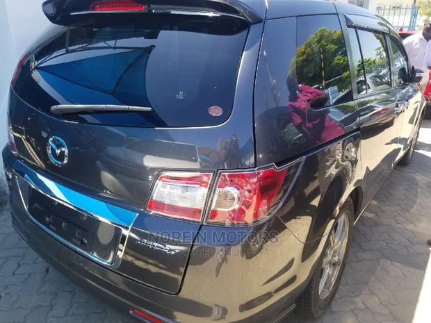 2015 Mazda MPV in Black - Luxury Minivan for Everyday Use