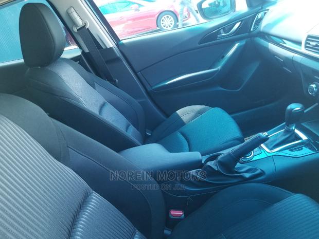 Used Mazda Axela 2015 Black - Luxurious Sedan for Sale