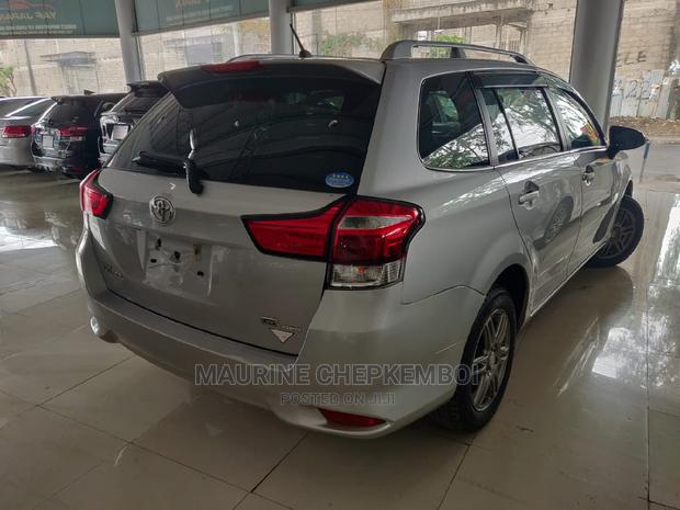 Toyota Corolla Fielder 2015 Silver