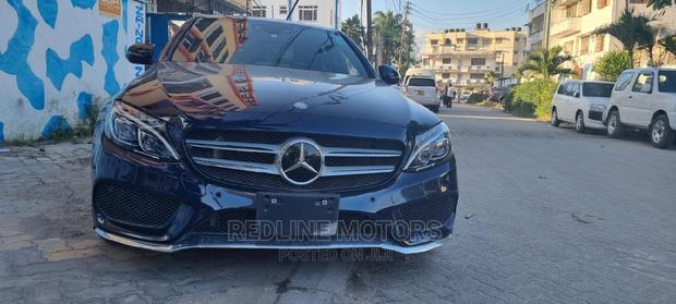 Mercedes-Benz C180 2016 Black - Premium Sedan at Great Price