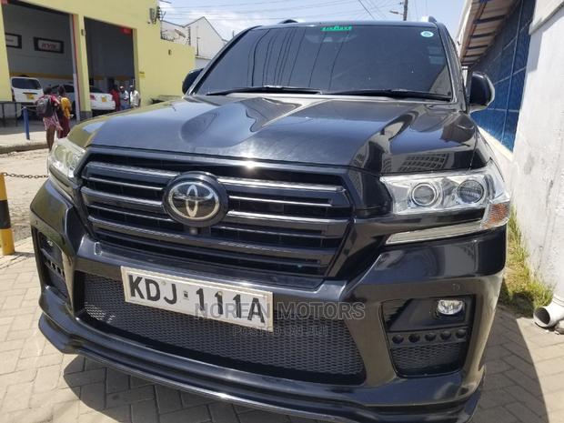 2016 Toyota Land Cruiser 4.5 V8 TD Black