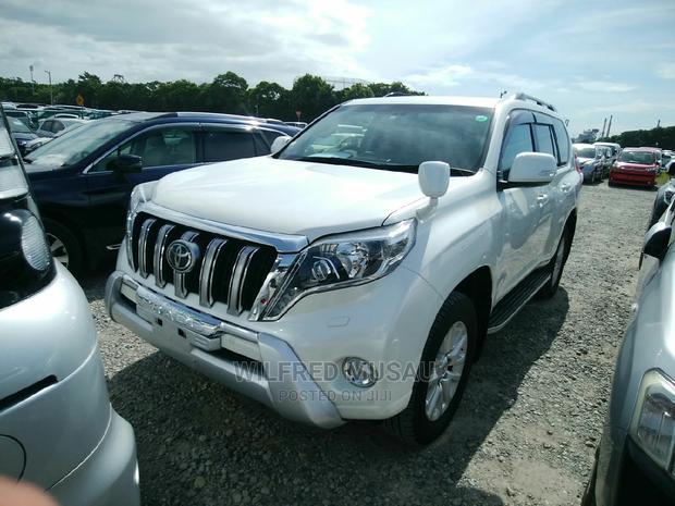 2015 Toyota Land Cruiser Prado White - Pre-owned SUV for Sale