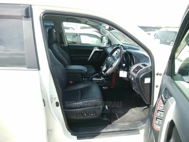 2015 Toyota Land Cruiser Prado White - Pre-owned SUV for Sale