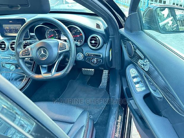 Mercedes-Benz C200 2015 Black