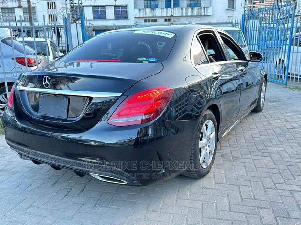 Mercedes-Benz C200 2015 Black
