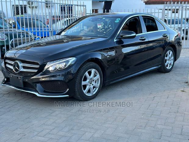 Mercedes-Benz C200 2015 Black