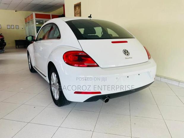Volkswagen Beetle 2015 Pearl