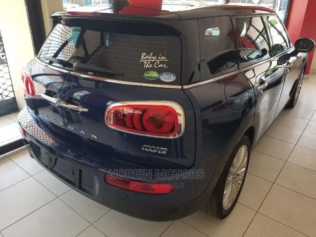 Blue Mini Clubman 2015 - Compact Style, Premium Drive