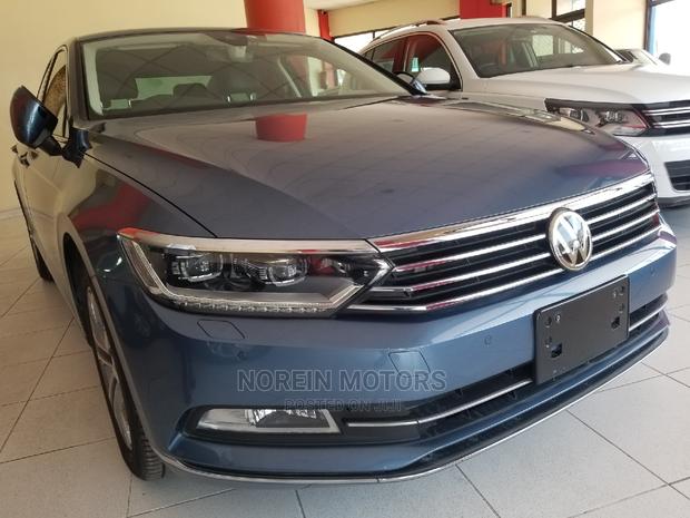 Volkswagen Passat 2015 - Blue, Fuel Efficient & Stylish