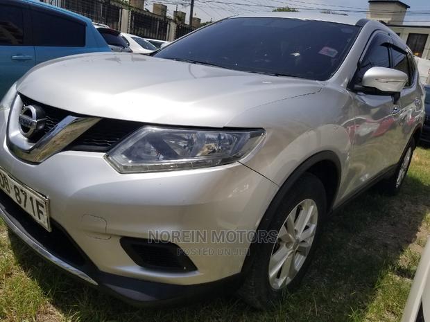 Quality Used 2015 Nissan X-Trail Silver SUV Available
