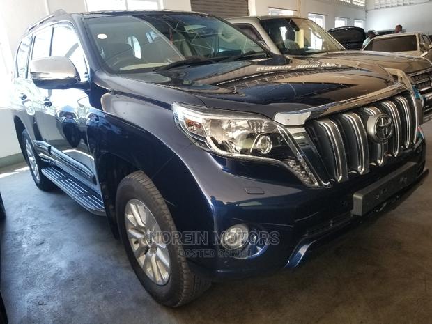 Blue 2016 Toyota Land Cruiser GXR 4.0 V6 - Quality Used Vehicle
