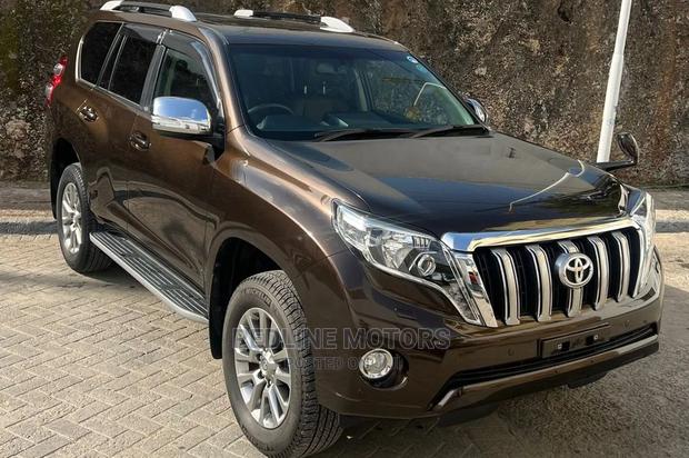 Brown 2017 Toyota Land Cruiser Prado - Pre-Owned Vehicle