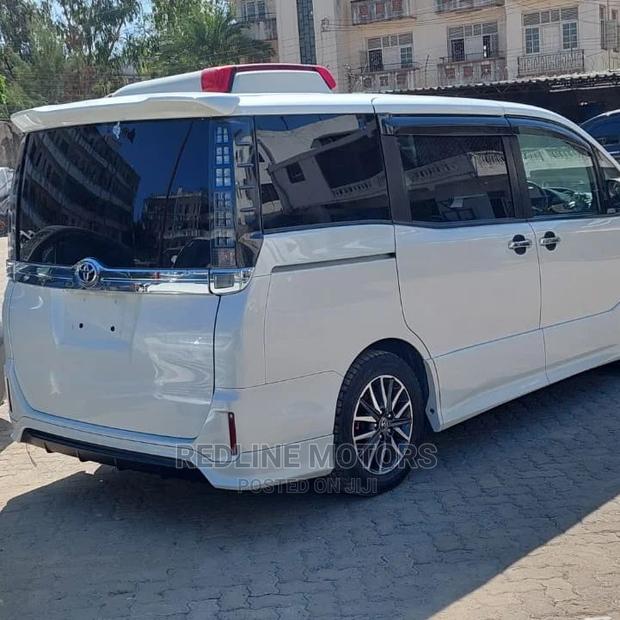 New 2016 Toyota Voxy - White, Premium & Reliable MPV