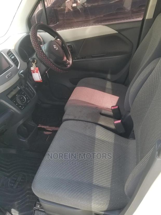 White 2014 Suzuki Wagon - Well-Maintained