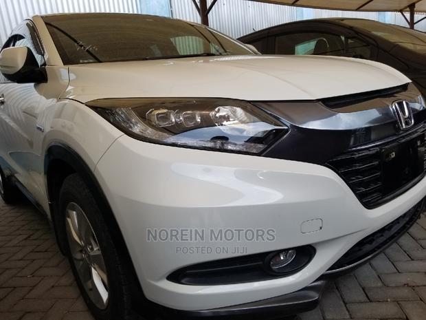 2015 Honda Vezel 1.5 4WD White - Best Used SUV Deals