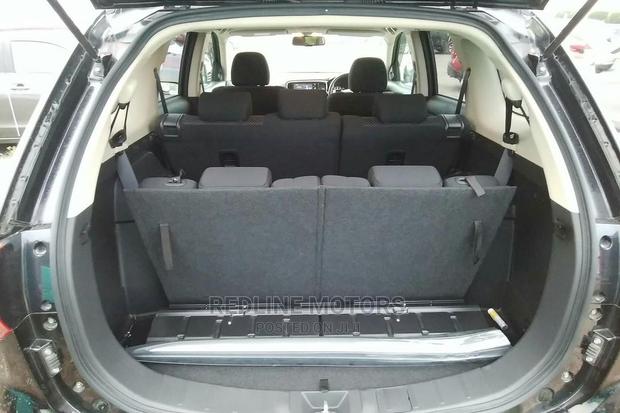 New 2016 Mitsubishi Outlander Black: Stylish SUV for Adventure