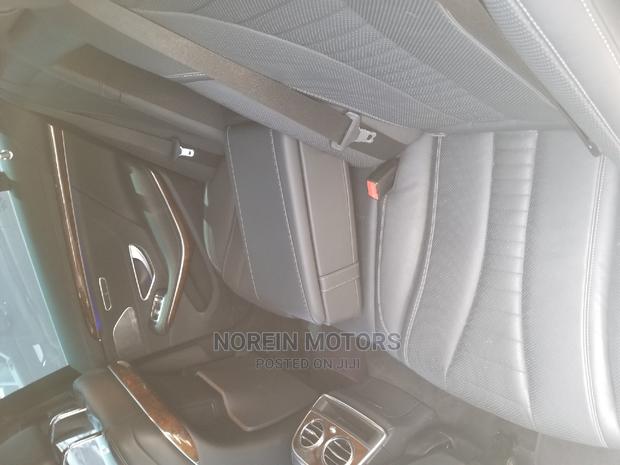 Luxury 2014 Mercedes-Benz S-Class S 400 Hybrid L (V222) - White with Advanced Technology