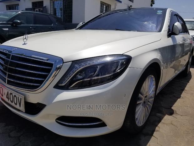 Luxury 2014 Mercedes-Benz S-Class S 400 Hybrid L (V222) - White with Advanced Technology
