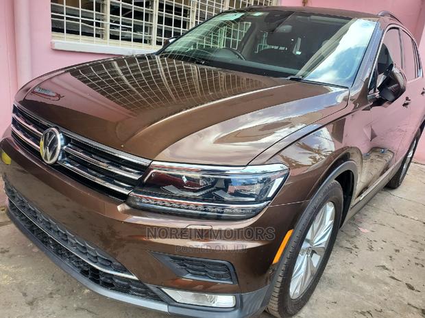 Used 2017 Volkswagen Tiguan Gold: SUV for Sale