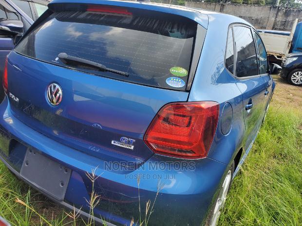Volkswagen Polo 2016 Blue: Stylish & Efficient, Perfect for City Driving