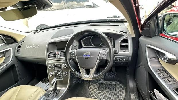 2016 Brown Volvo XC60 SUV - Pre-Owned Vehicle
