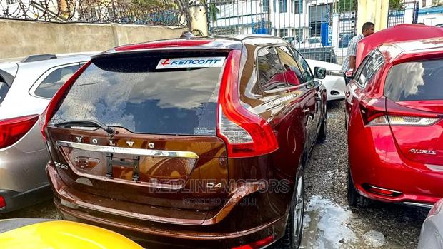 2016 Brown Volvo XC60 SUV - Pre-Owned Vehicle