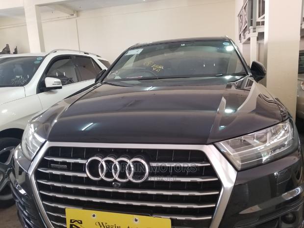 2015 Audi Q7 Black Leather: Premium Used SUV