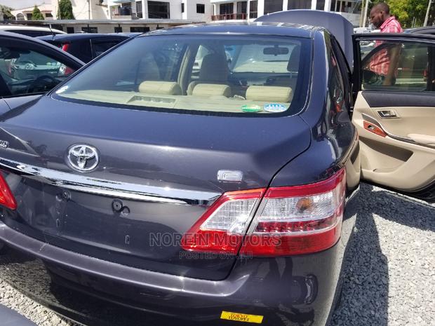 Toyota Premio 1.5L FWD 2014 Pink - Sleek and Affordable Compact Sedan