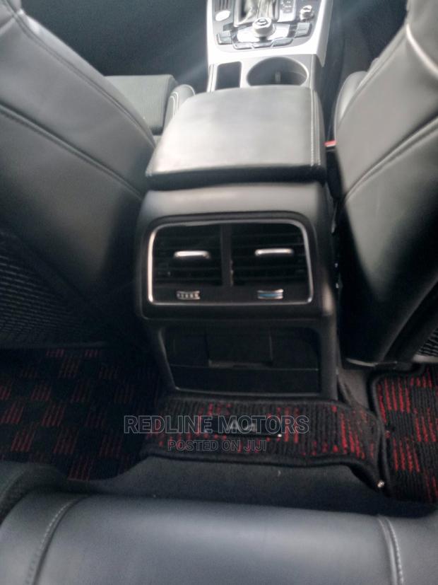 Audi A4 2016 - Sleek Black Edition