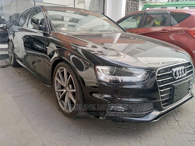 Audi A4 2016 - Sleek Black Edition