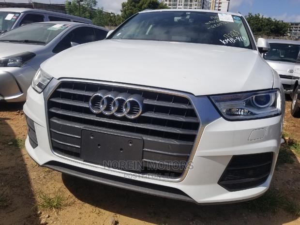 Sleek Audi Q3 2.0 TFSI 180hp: 2015 Model, White, Excellent Performance