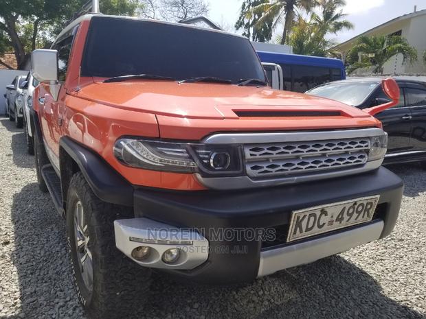 Stylish 2014 Toyota FJ Cruiser - Orange - 4WD SUV for Sale