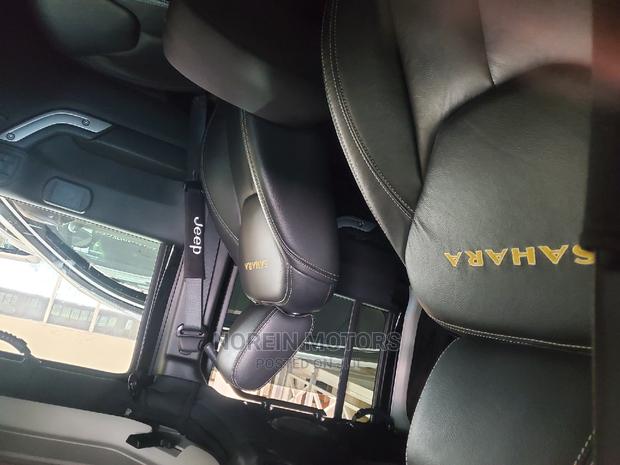 2016 Jeep Wrangler Gray: Ready for Adventure