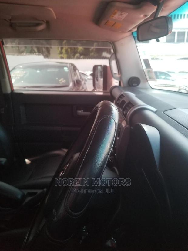 Stylish 2014 Toyota FJ Cruiser - Orange - 4WD SUV for Sale