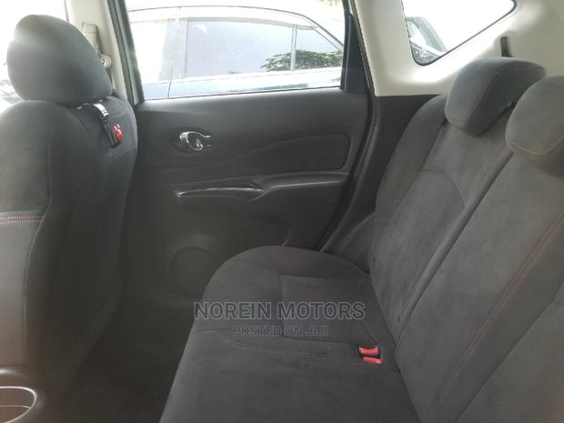 Second-hand Nissan Note 1.6 Petrol NISMO 2015 White: Powerful and Efficient