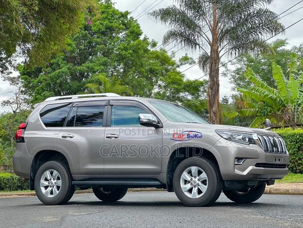 2015 Gray Toyota Land Cruiser Prado 2.8 D-4d - Ready for Adventure