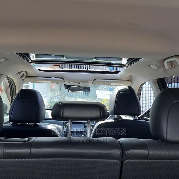 Brown Toyota Noah 2016: Affordable Used Minivan