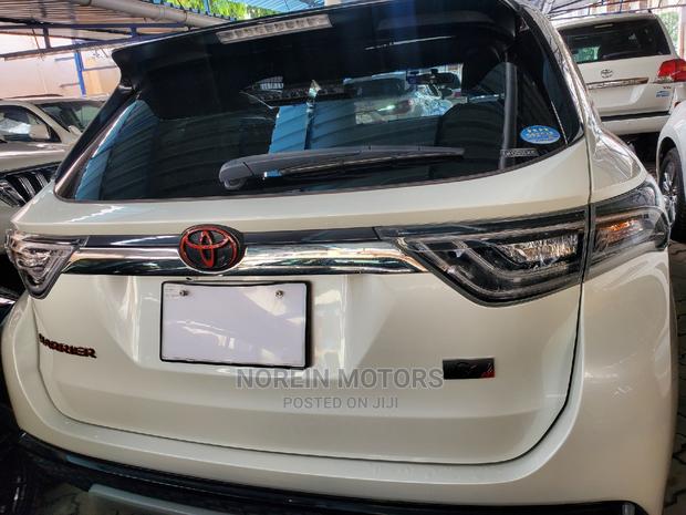 2016 Toyota Harrier in Ivory: Used Luxury SUV for Sale