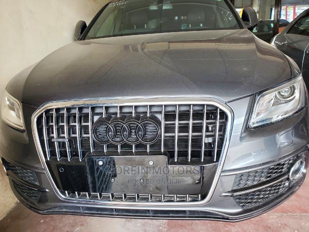 Gray 2015 Audi Q5 - Used SUV with Style and Performance