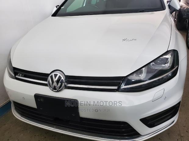 Volkswagen Golf 2015 Pearl: Quality Compact Car