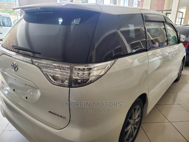Off-White 2015 Toyota Estima: Premium MPV Available