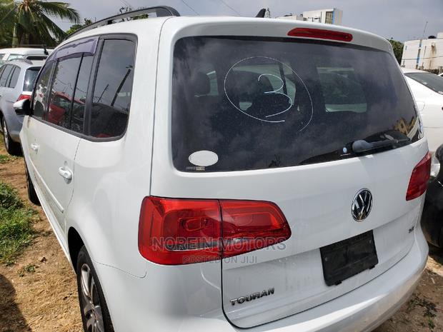 2016 White Volkswagen Touran - Spacious Comfort
