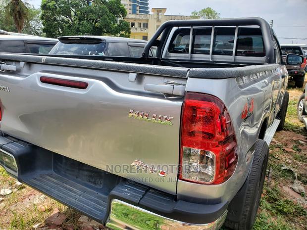 2016 Toyota Hilux Silver - Rugged and Reliable Pickup
