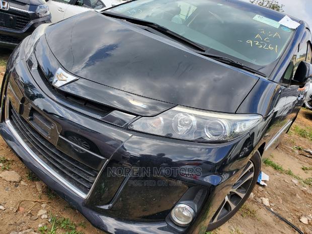 2016 Toyota Estima Black: Luxury MPV for Sale