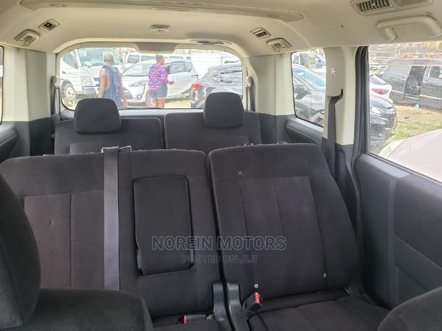 Black Mitsubishi Delica 2015: Affordable SUV for Adventure