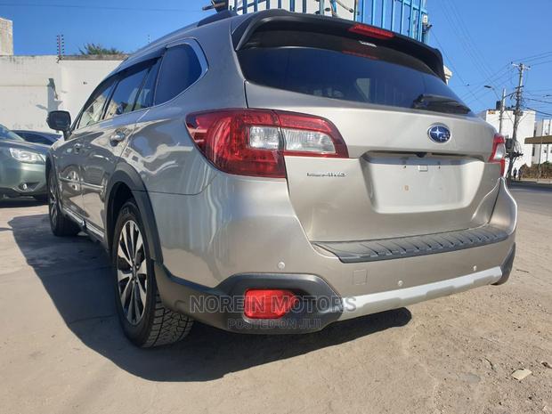 2015 Subaru Forester Ivory - Premium Edition